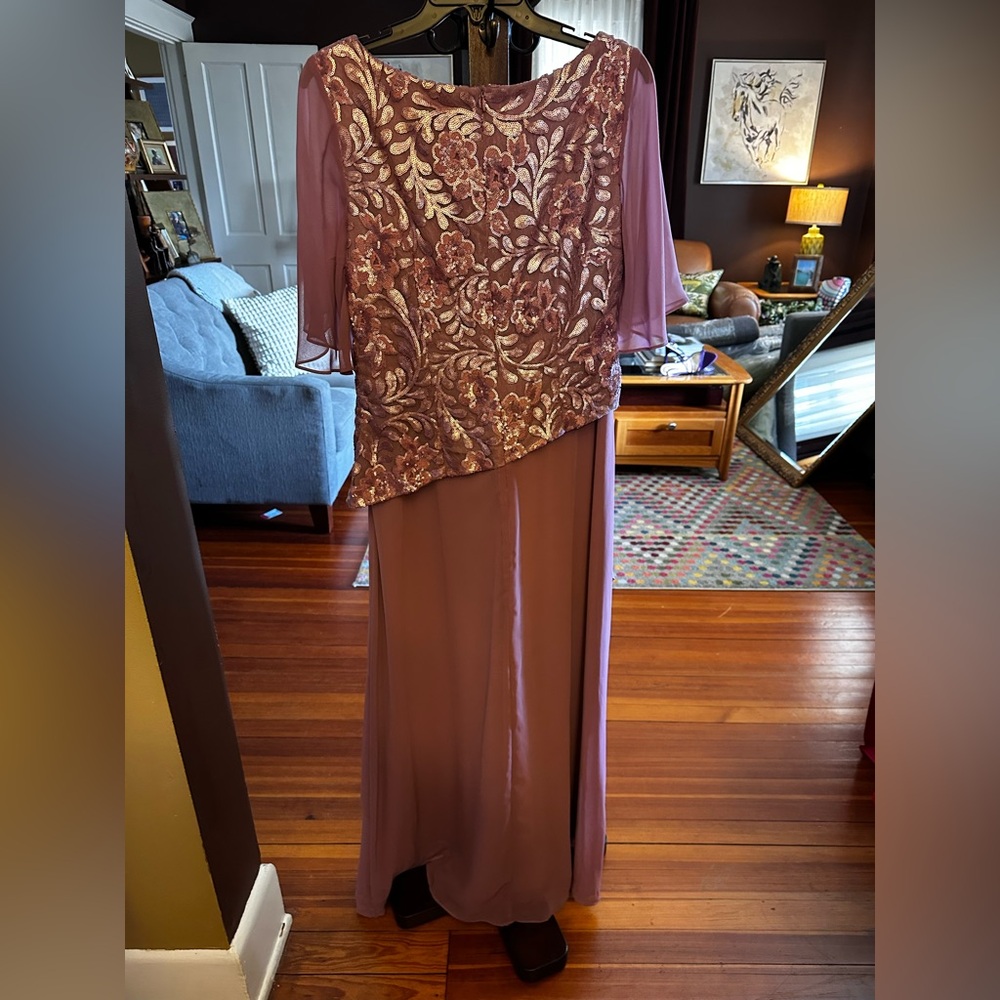 Orchid Mother of the Bride Full length Formal Gown Sz 10 - Picture 2 of 8